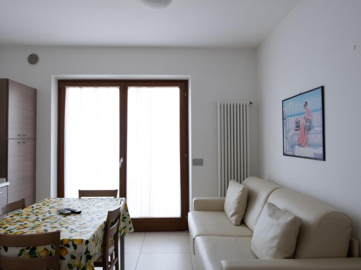 Locazione Turistica Casa Maria-3 By Interhome 아센자디브렌조네 외부 사진