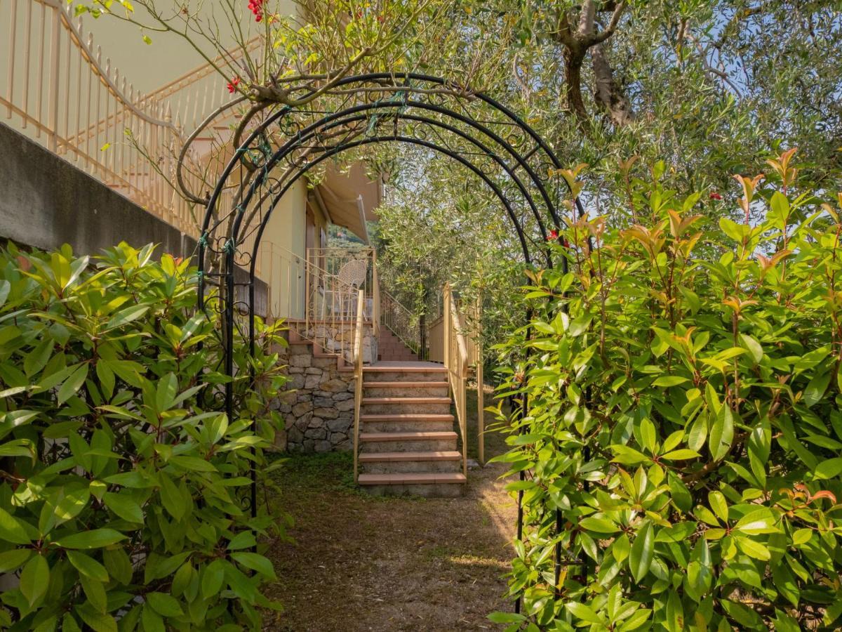 Locazione Turistica Casa Maria-3 By Interhome 아센자디브렌조네 외부 사진