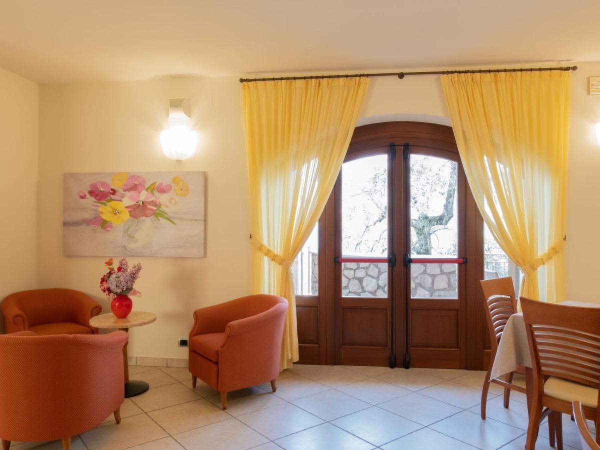 Locazione Turistica Casa Maria-3 By Interhome 아센자디브렌조네 외부 사진